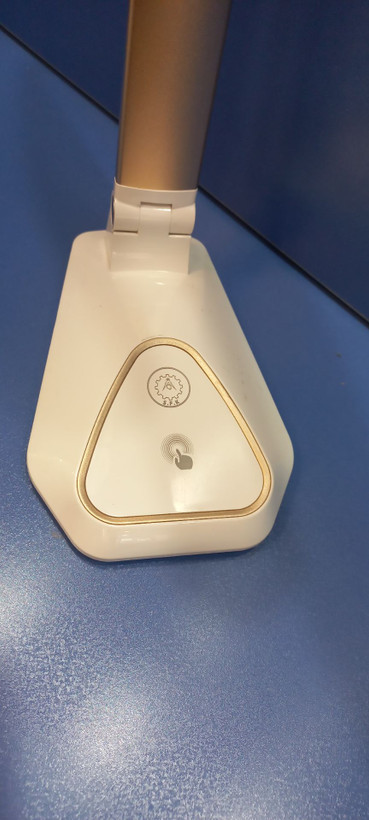چراغ مطالعه صنایع کریم زاده مدل DL-433